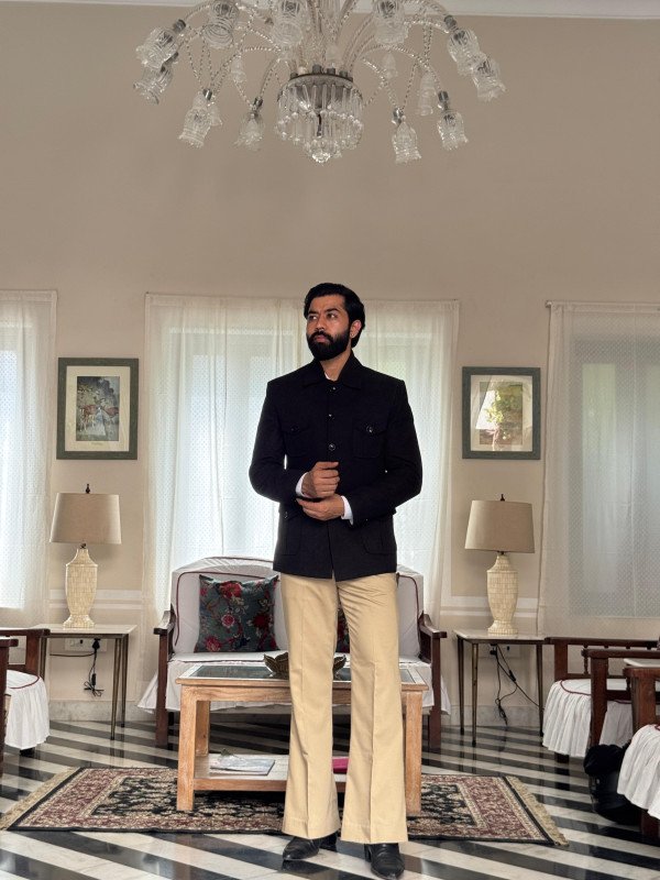 https://www.thelabelmohitdhingra.com/public/assets/img/placeholder.jpg