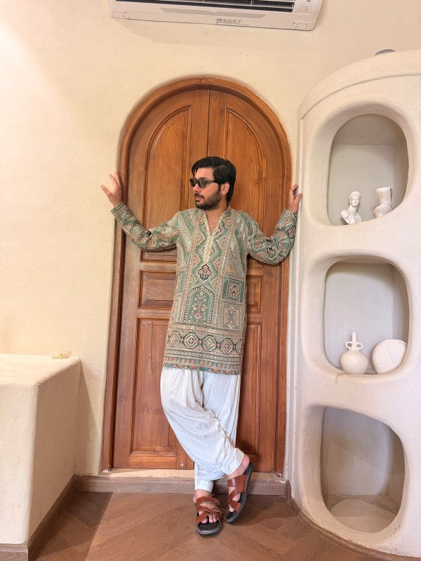 Designer kurta